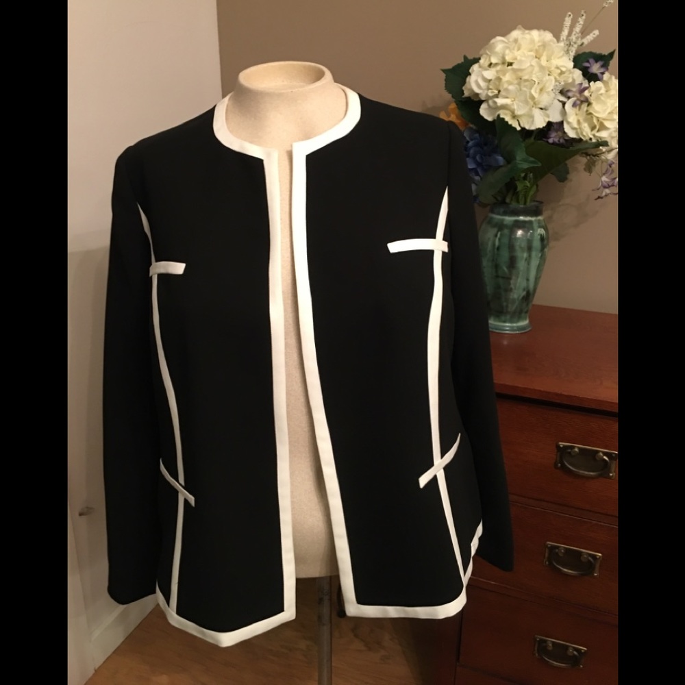 Black and Cream Blazer - Jones Studio Separates
